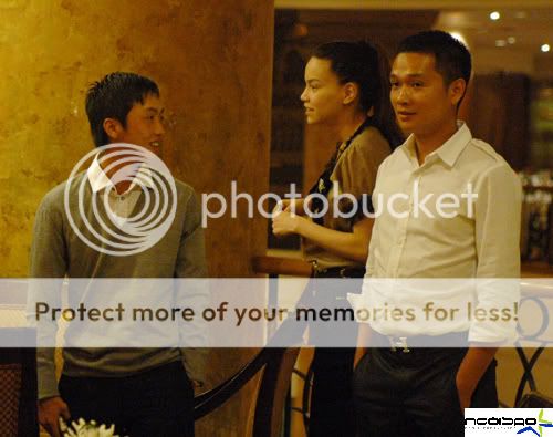 Mua áo Len cổ trái tim ở đâu ???