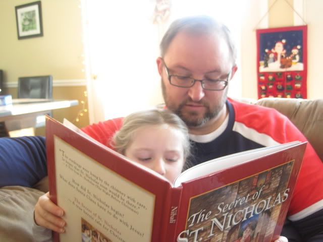 em daddy reading st nick